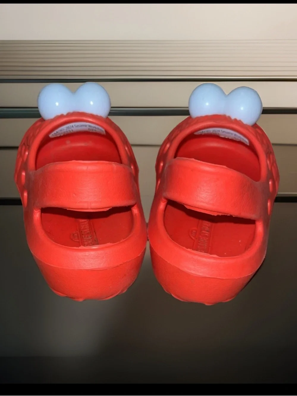 Sesame Street Elmo Face Eyes Character Slip-On Shoes/Slip-On Sandals Unisex C6